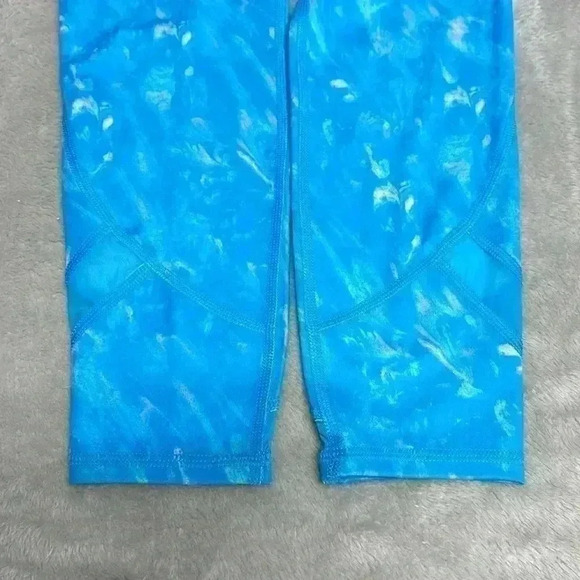 All in Motion - NWT - lettings. Size 14/16 - Picture 2 of 5